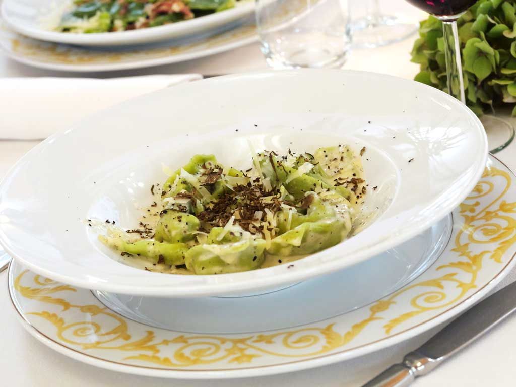cappellacci al tartufo